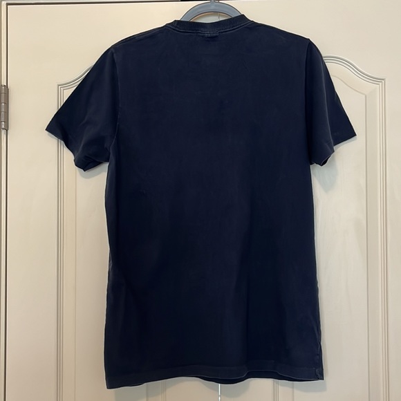 Hollister LG T-Shirt - Picture 2 of 4